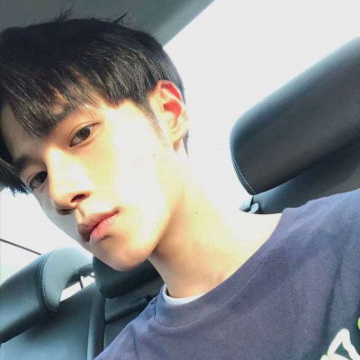 qq头像男生图片(qq头像男生图片帅气)
