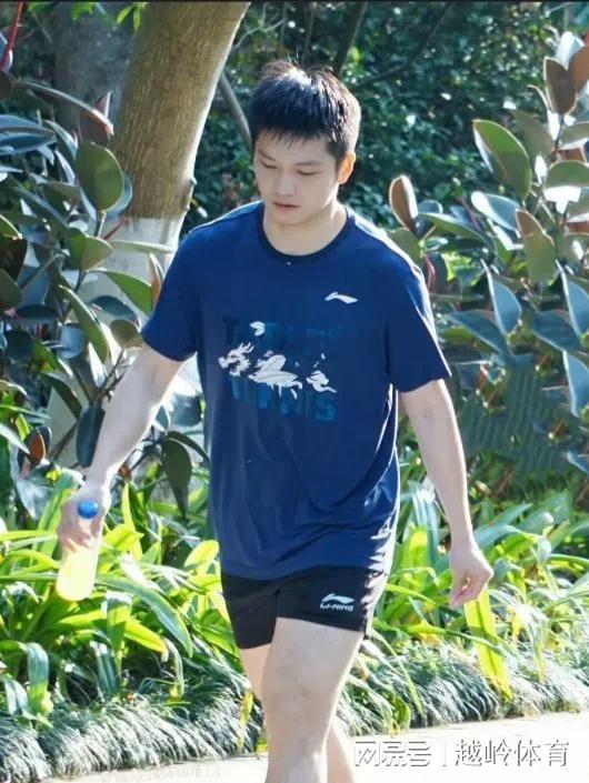 樊振东回应WTT