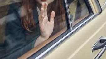 女子坐顺风车 司机播放不雅视频
