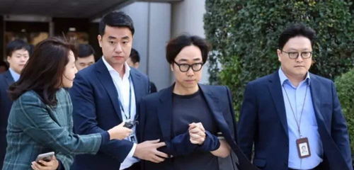 翟潇闻被粉丝质疑身高破防