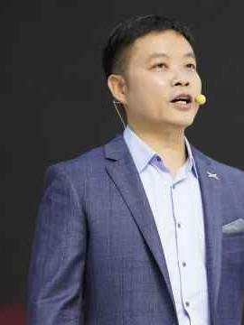 李想李斌何小鹏再合影 3人路径已不同