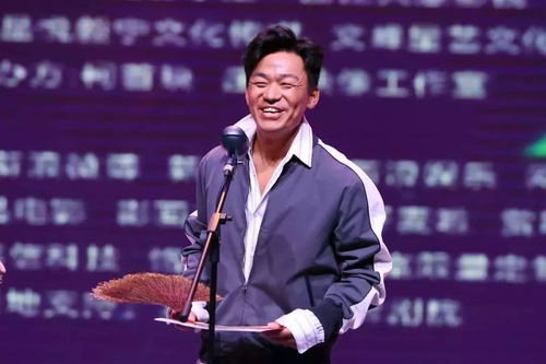 《749局》横扫金扫帚奖 包贝尔影帝