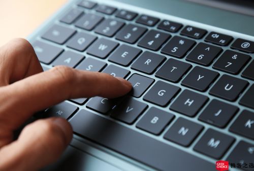 华为笔记本app怎么在电脑上用(1.下载并安装华为笔记本应用)