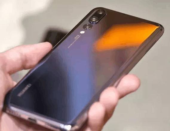 华为p20pro怎么与电脑连接(华为P20 Pro，解锁笔记本电脑与手机无缝连接的超级新体验)