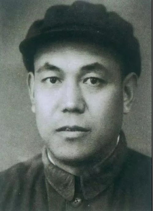 李鸿怎么起名字