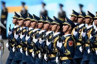 这是你没见过的阅兵训练画面(阅兵训练的视频)